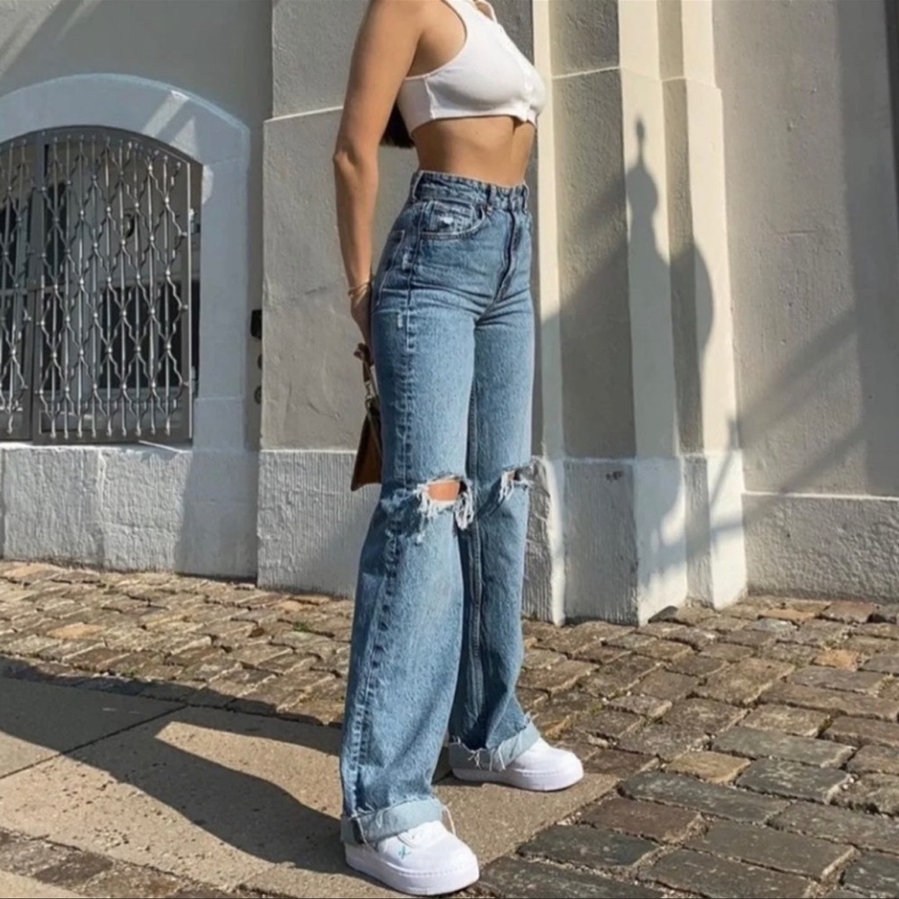 Zara High waist wide leg jeans Vloggers choice